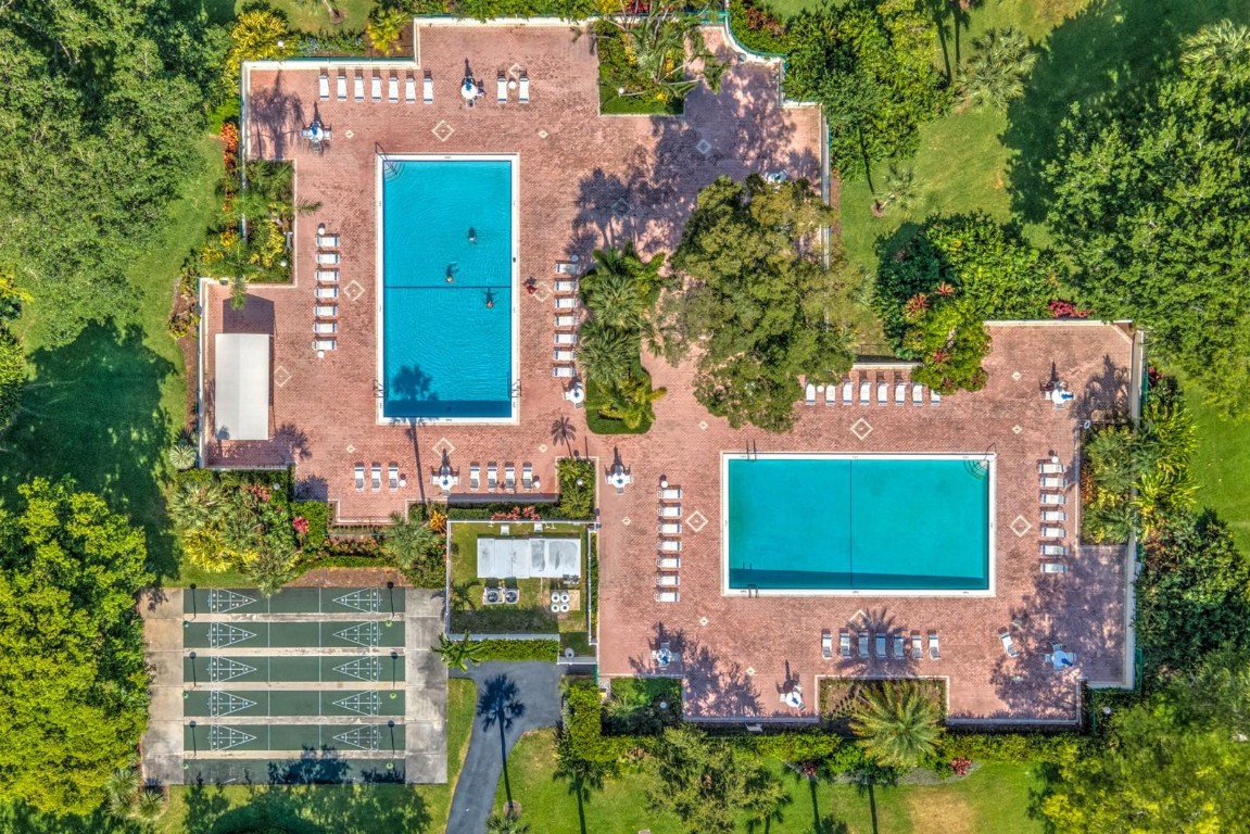 Palm Aire - Residential