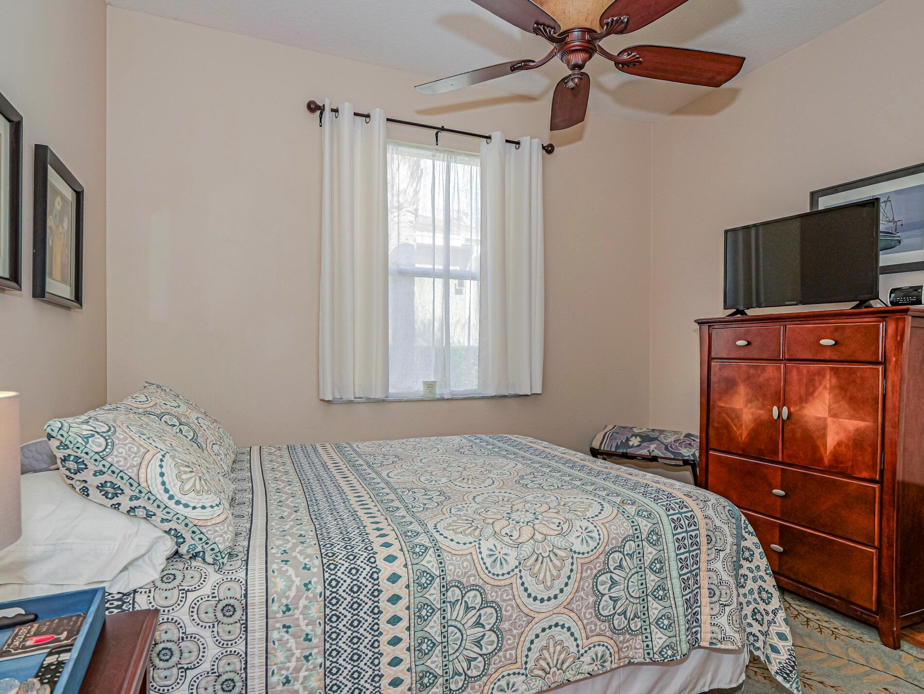 ANTHEM LAKES AT TRILLIUM - Residential