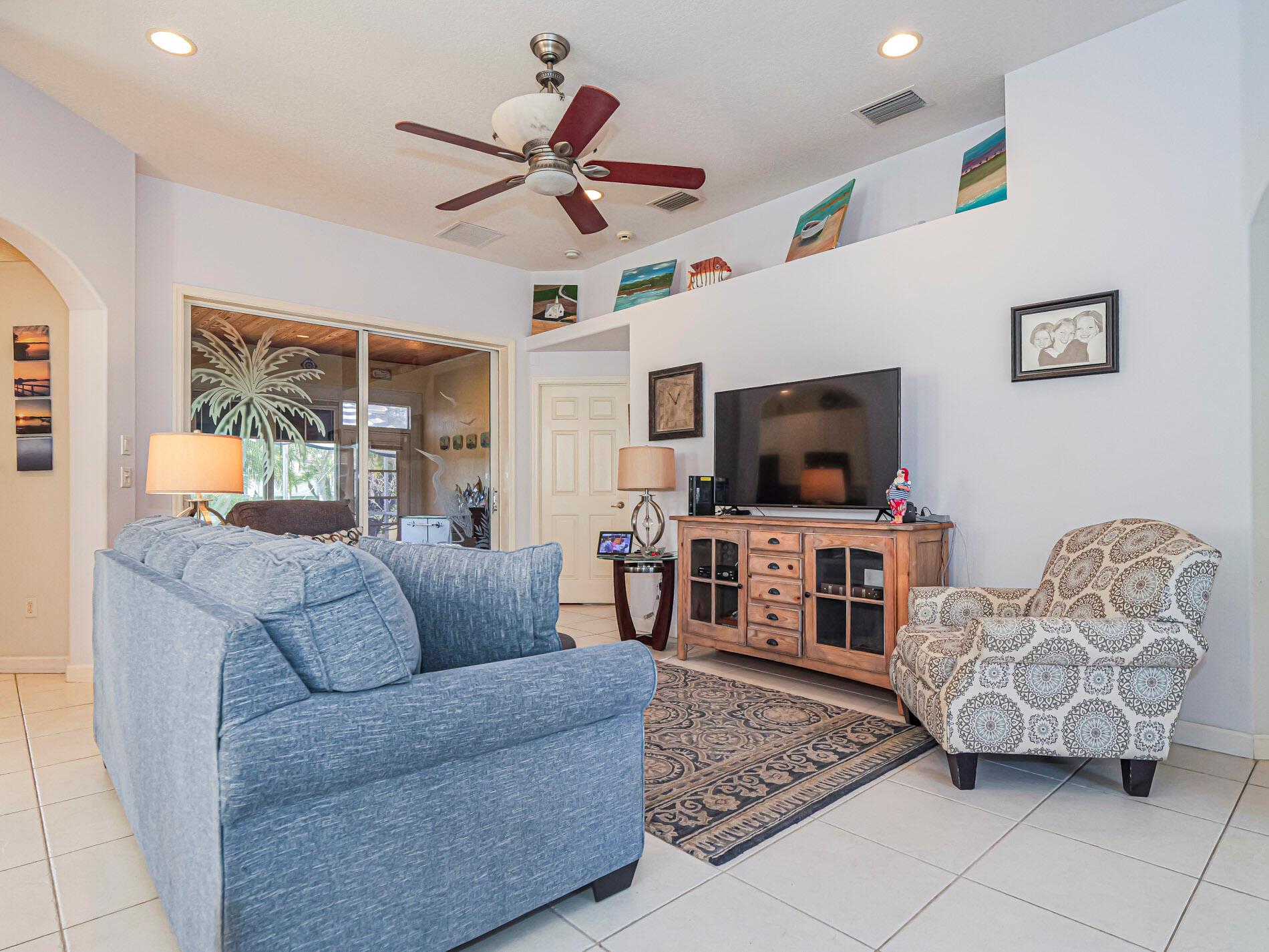 ANTHEM LAKES AT TRILLIUM - Residential