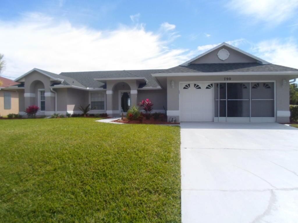 Photo of 790 SW College Park Road, Port Saint Lucie, FL 34953 (MLS # R11039607)