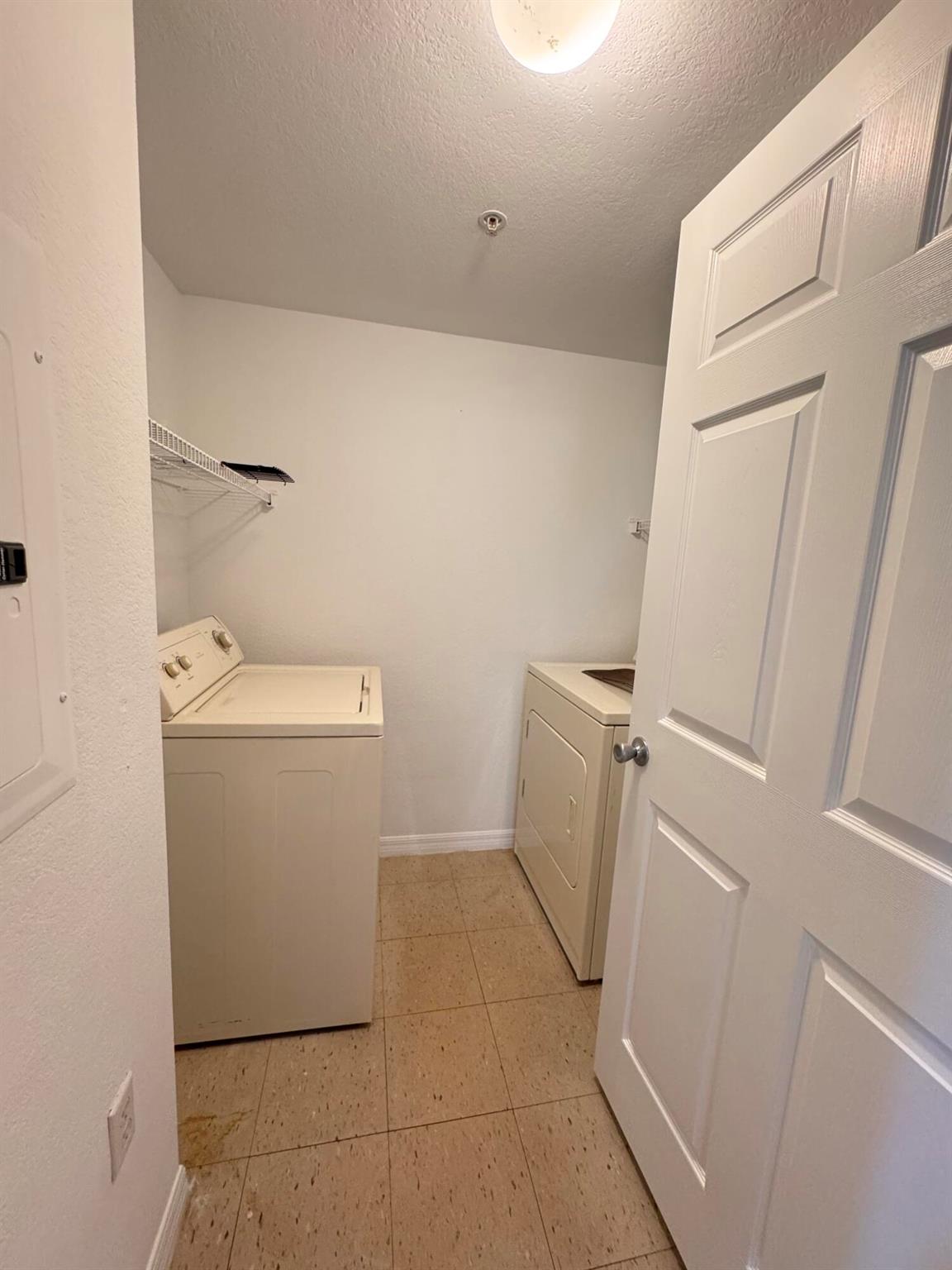CYPRESS POINTE AT CORAL S - Residential Lease
