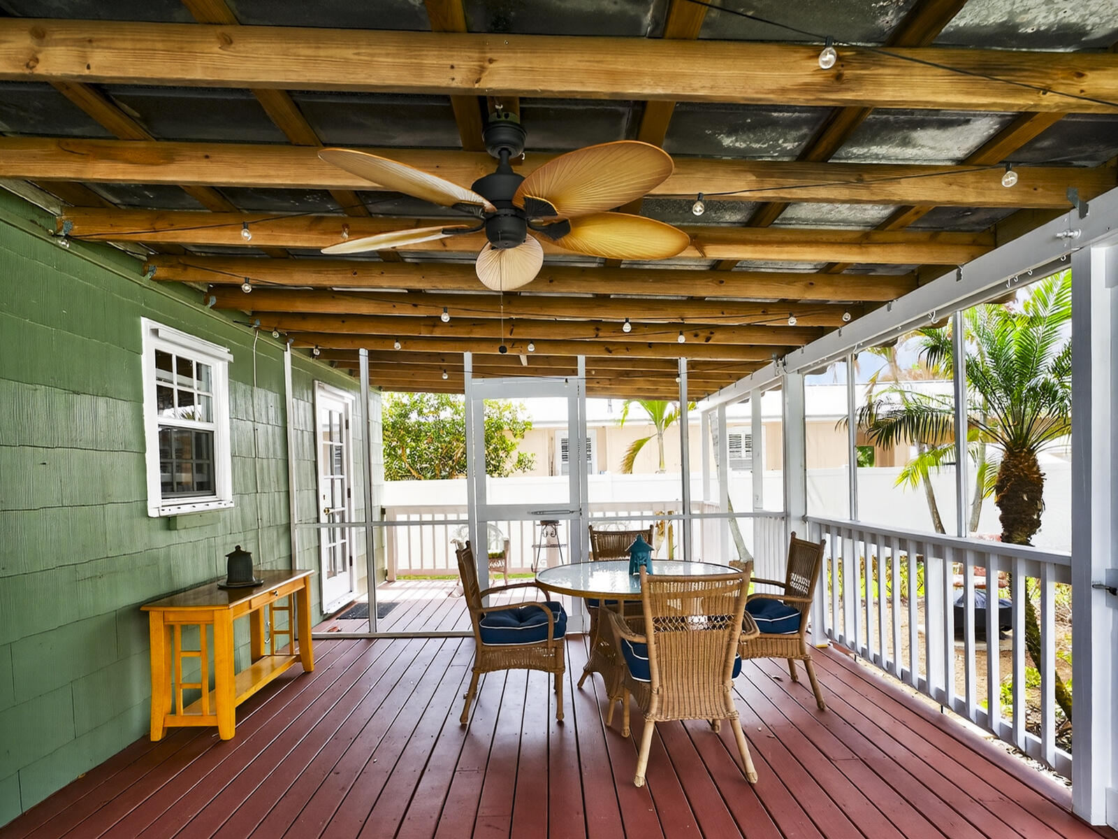 ORIGINAL TOWN REPLATS OF BLKS 9 10 & 27 - Residential