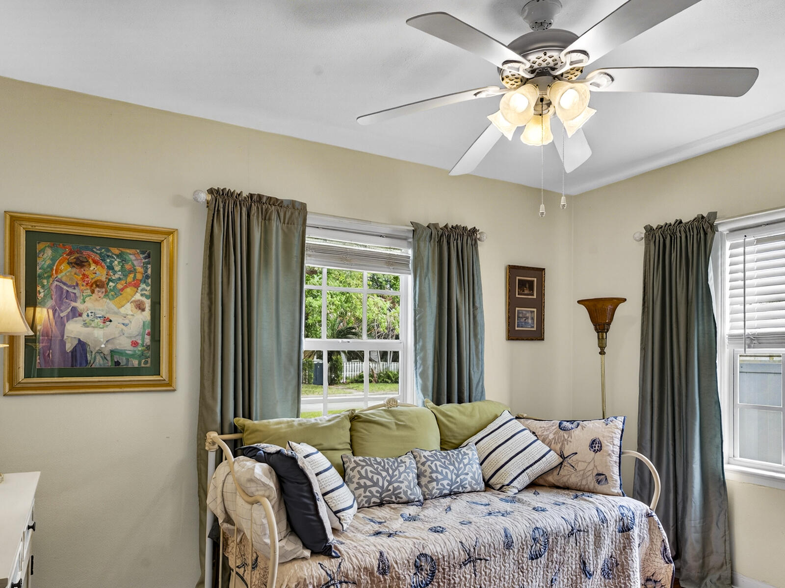 ORIGINAL TOWN REPLATS OF BLKS 9 10 & 27 - Residential