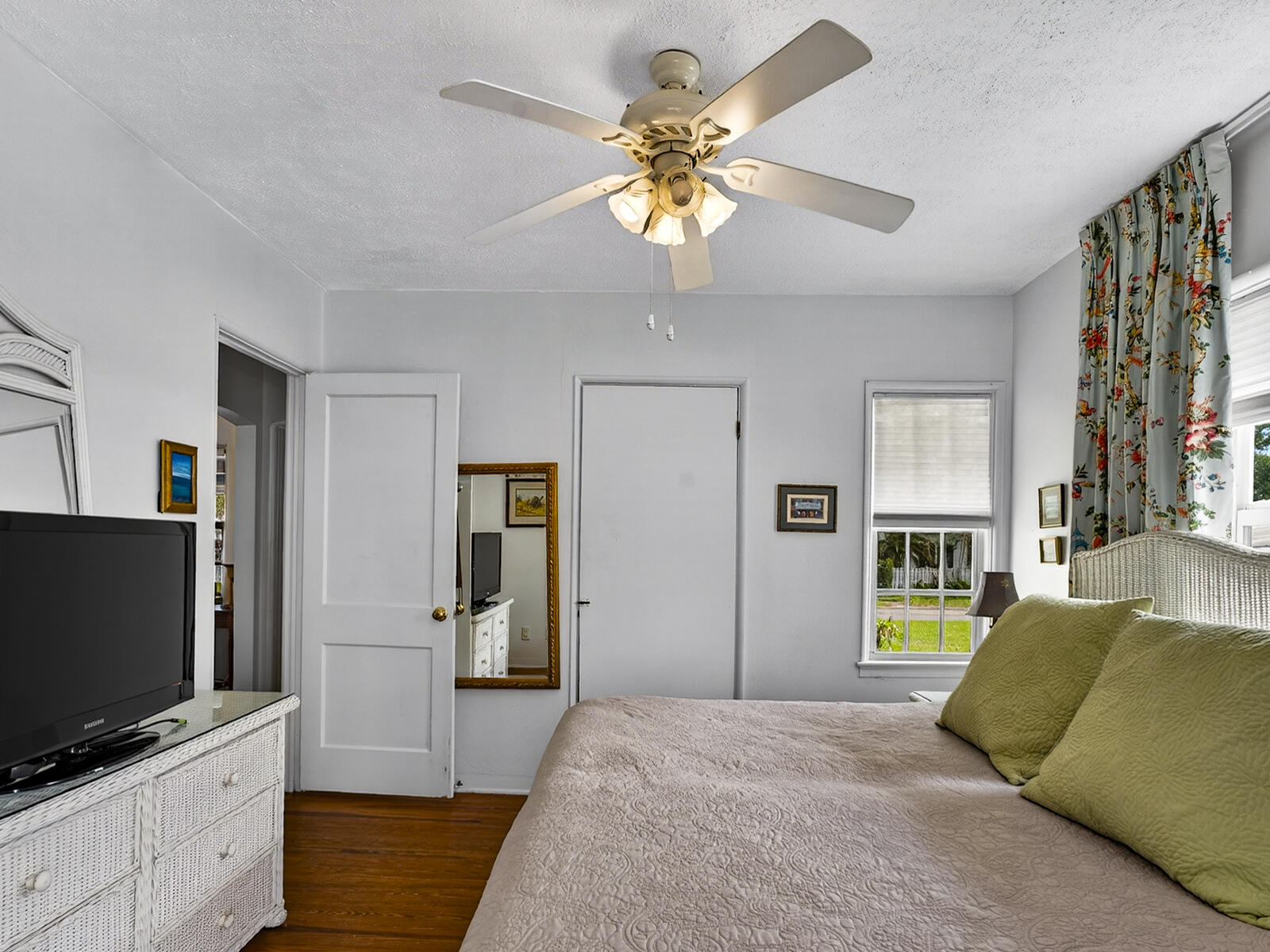 ORIGINAL TOWN REPLATS OF BLKS 9 10 & 27 - Residential