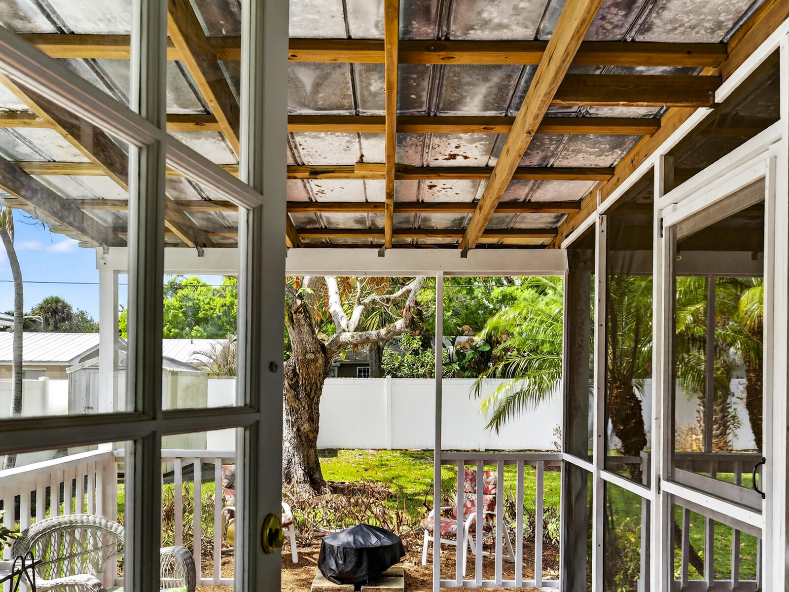 ORIGINAL TOWN REPLATS OF BLKS 9 10 & 27 - Residential