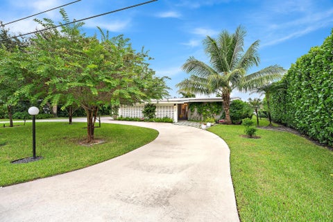 Tiny photo for 7128 W Lake Drive, Lake Clarke Shores, FL 33406 (MLS # B26083314)