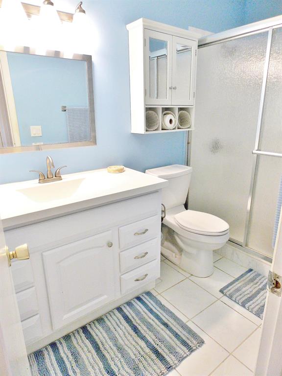 SNUG HARBOR GARDENS CONDO - Residential