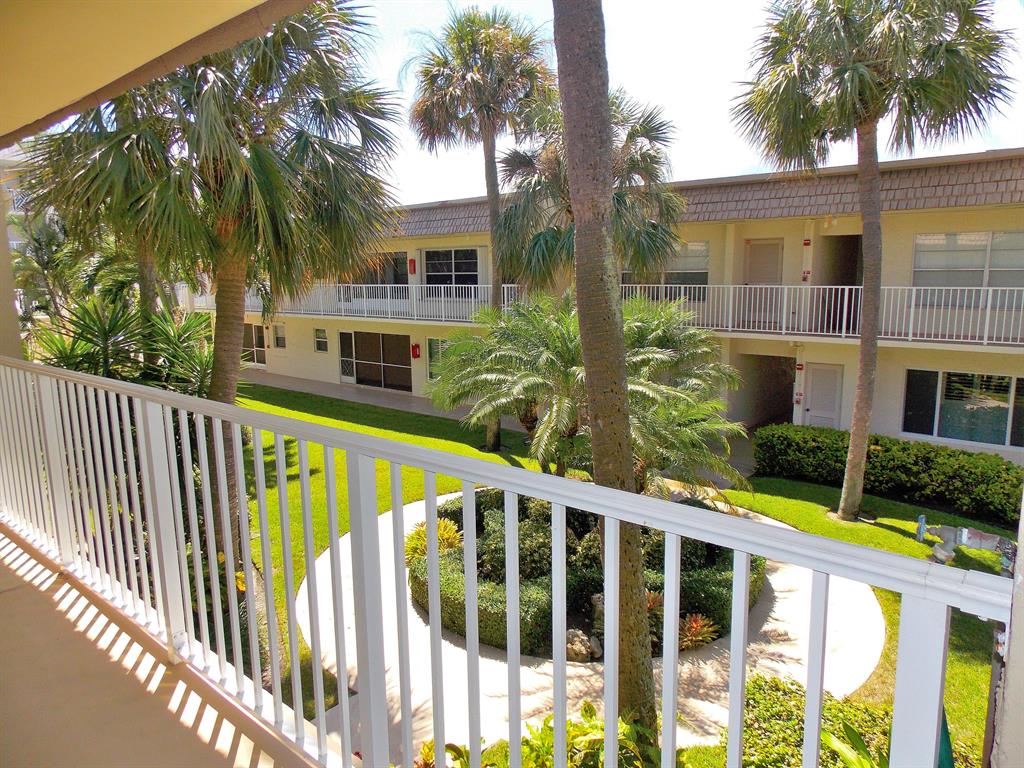 SNUG HARBOR GARDENS CONDO - Residential