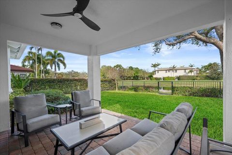 653 Castle Drive Palm Beach Gardens FL 33410