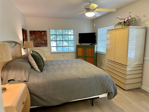 Tiny photo for 6449 Bay Club Drive #3, Fort Lauderdale, FL 33308 (MLS # B26048131)