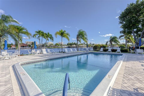 Tiny photo for 6449 Bay Club Drive #3, Fort Lauderdale, FL 33308 (MLS # B26048131)