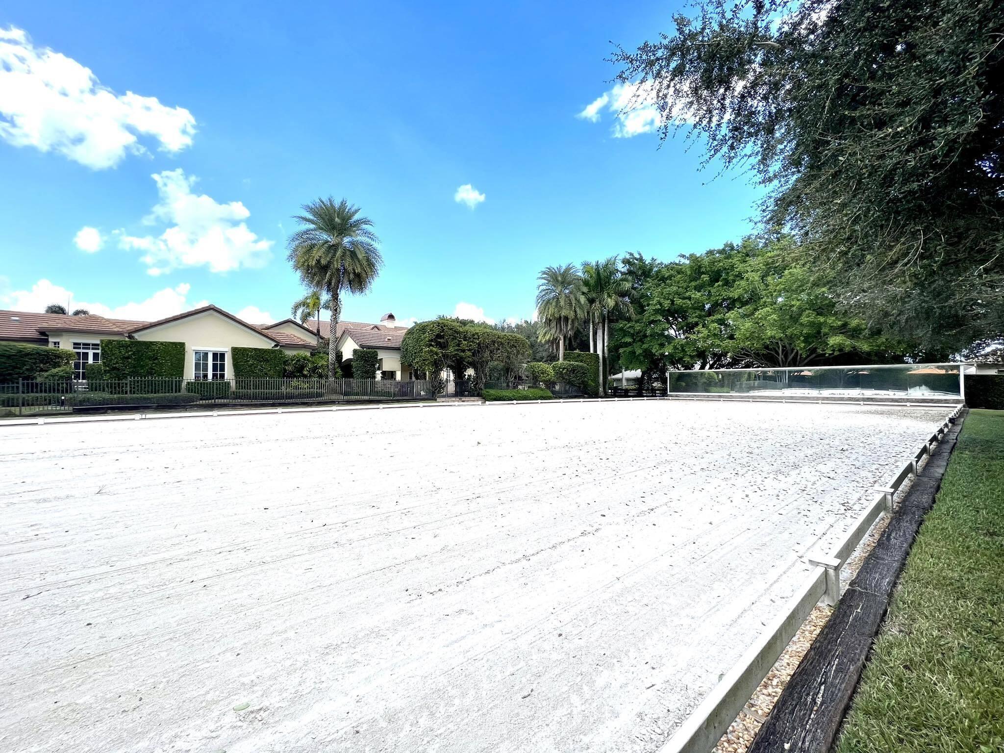 SADDLE TRAIL PARK OF WELL - Residential