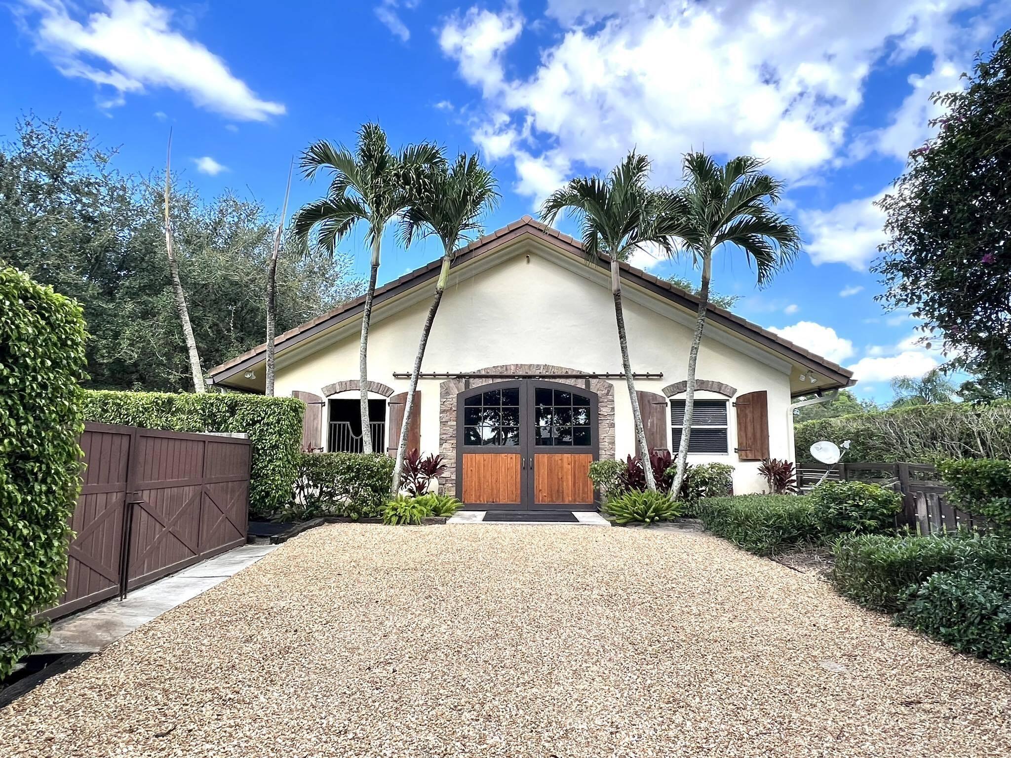 SADDLE TRAIL PARK OF WELL - Residential