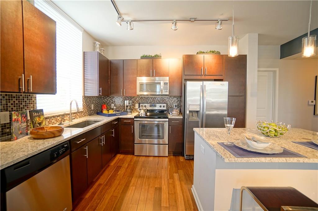 Elan - Residential Lease