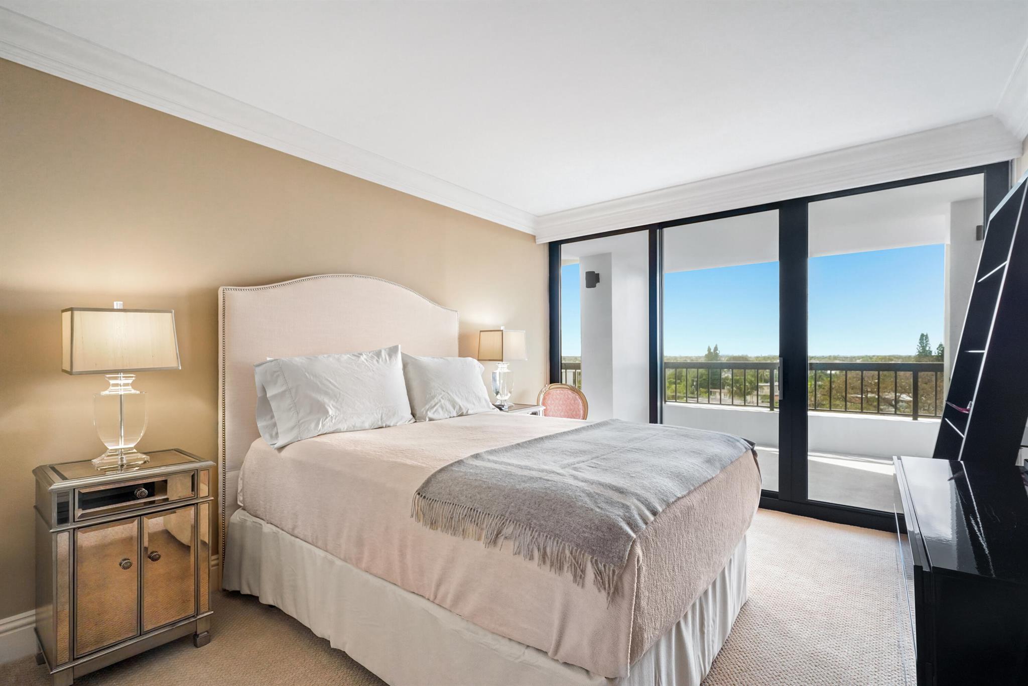 PLACIDE - Residential