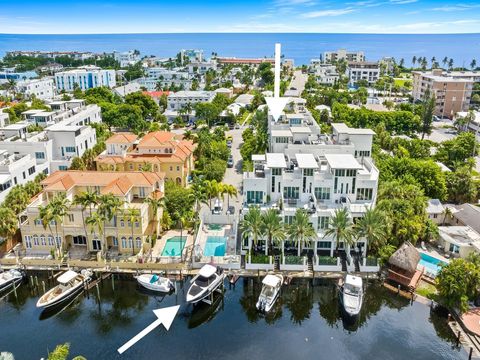 A home in Lauderdale By The Sea