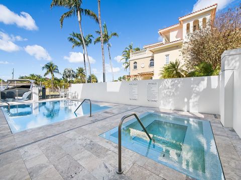 A home in Lauderdale By The Sea