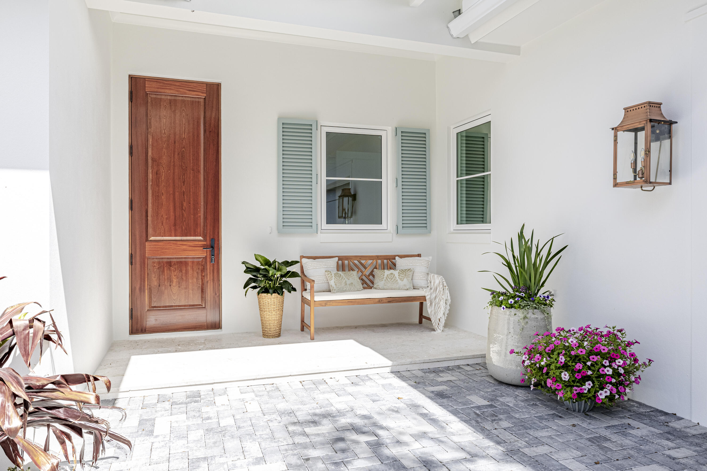 VERO BEACH ESTATES - Residential