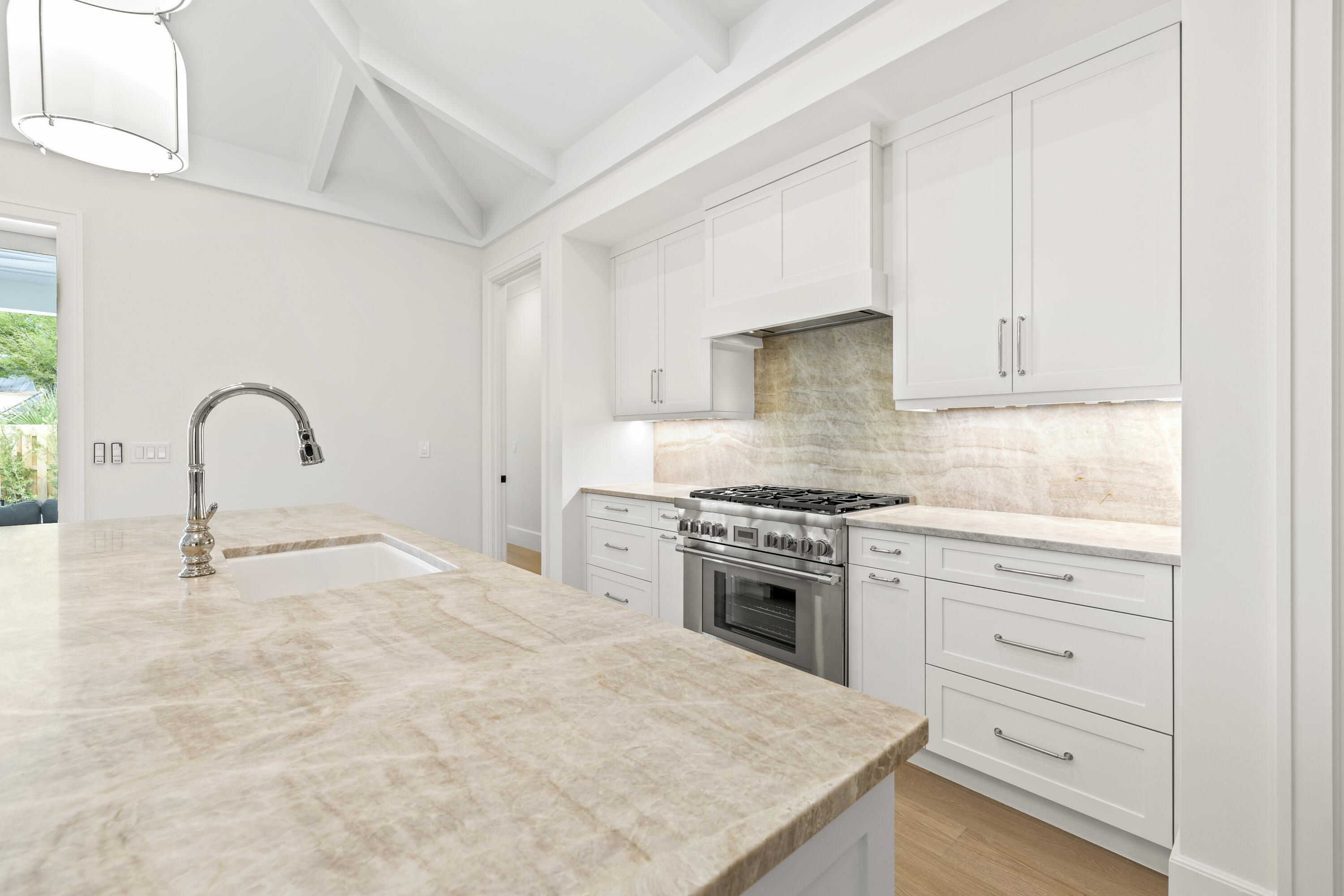 VERO BEACH ESTATES - Residential