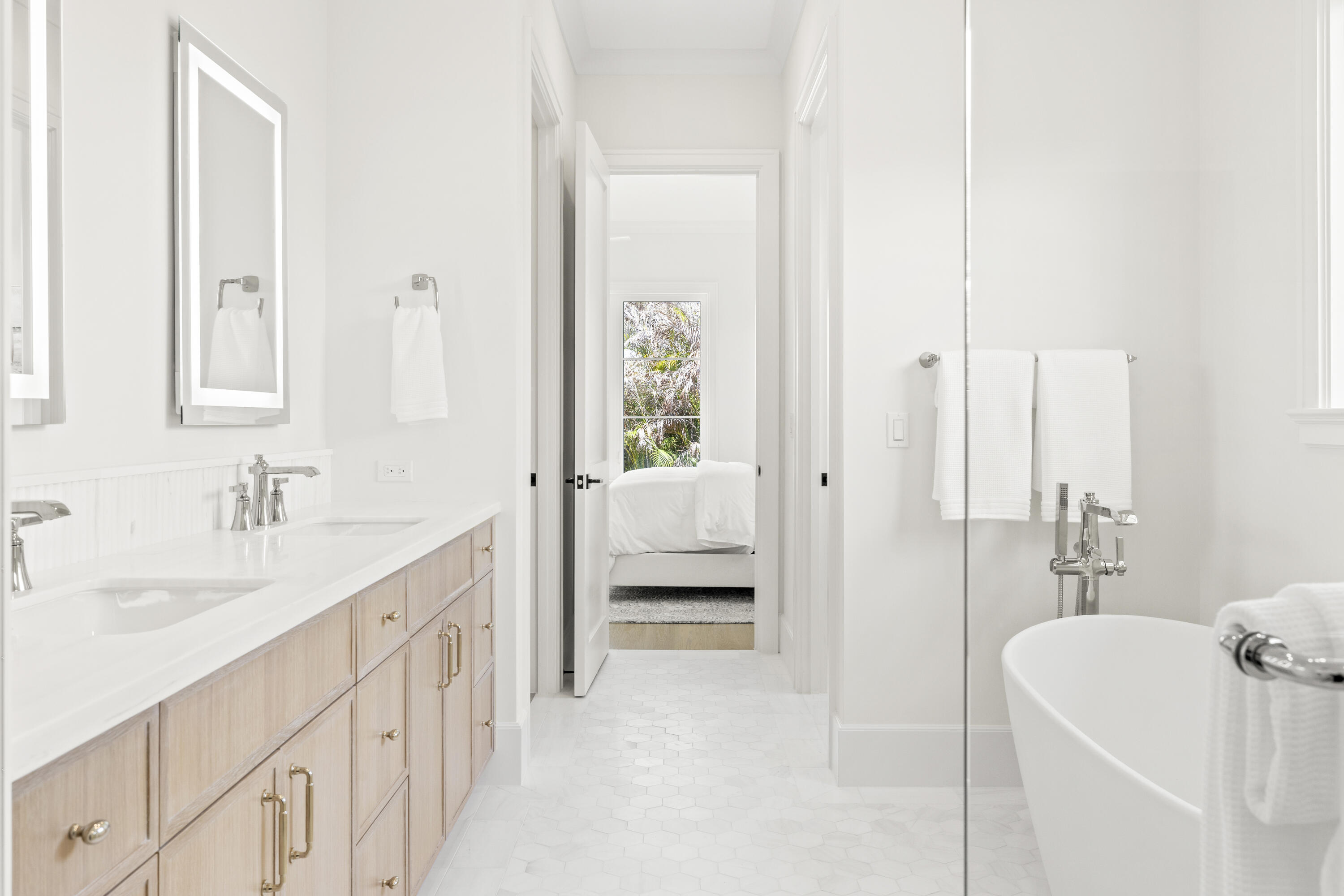 VERO BEACH ESTATES - Residential