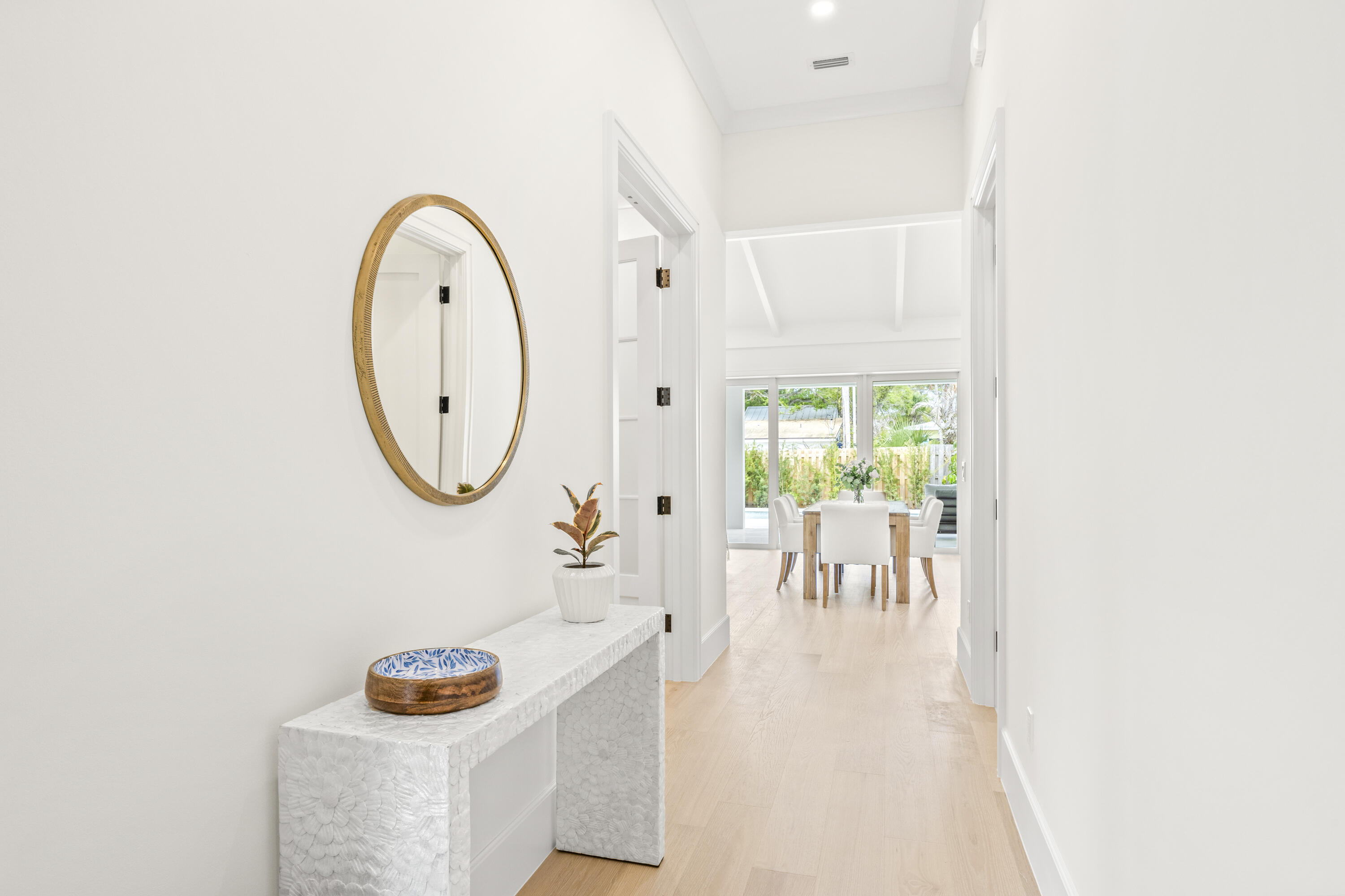 VERO BEACH ESTATES - Residential