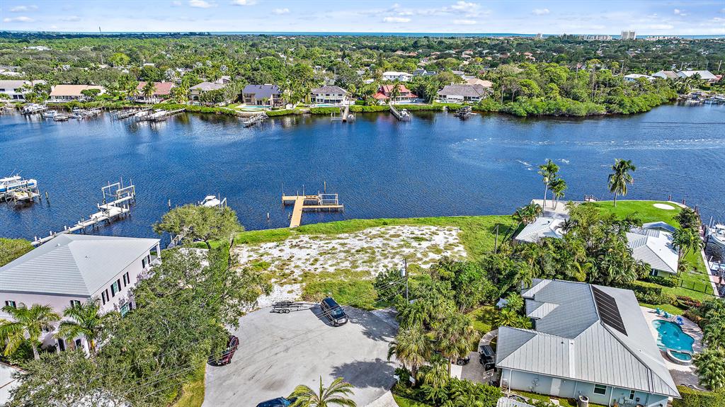 Country Club Point - Land