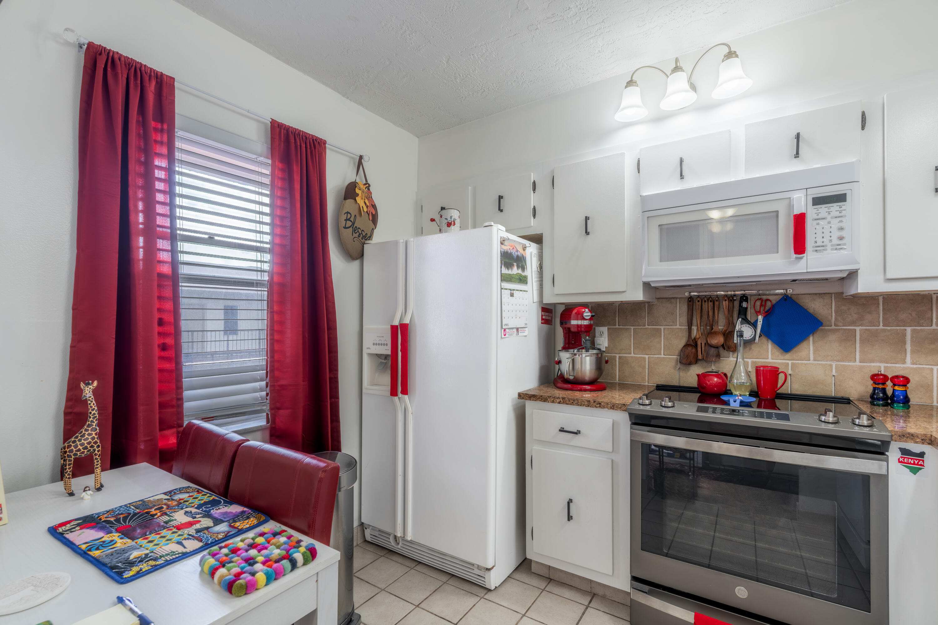 SOMERSET NO SEVEN CONDO - Residential