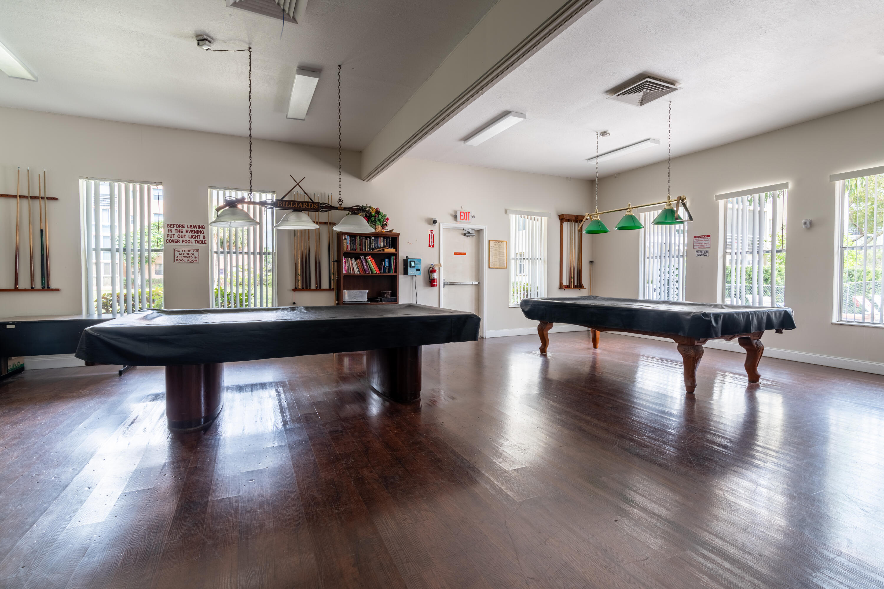 SOMERSET NO SEVEN CONDO - Residential