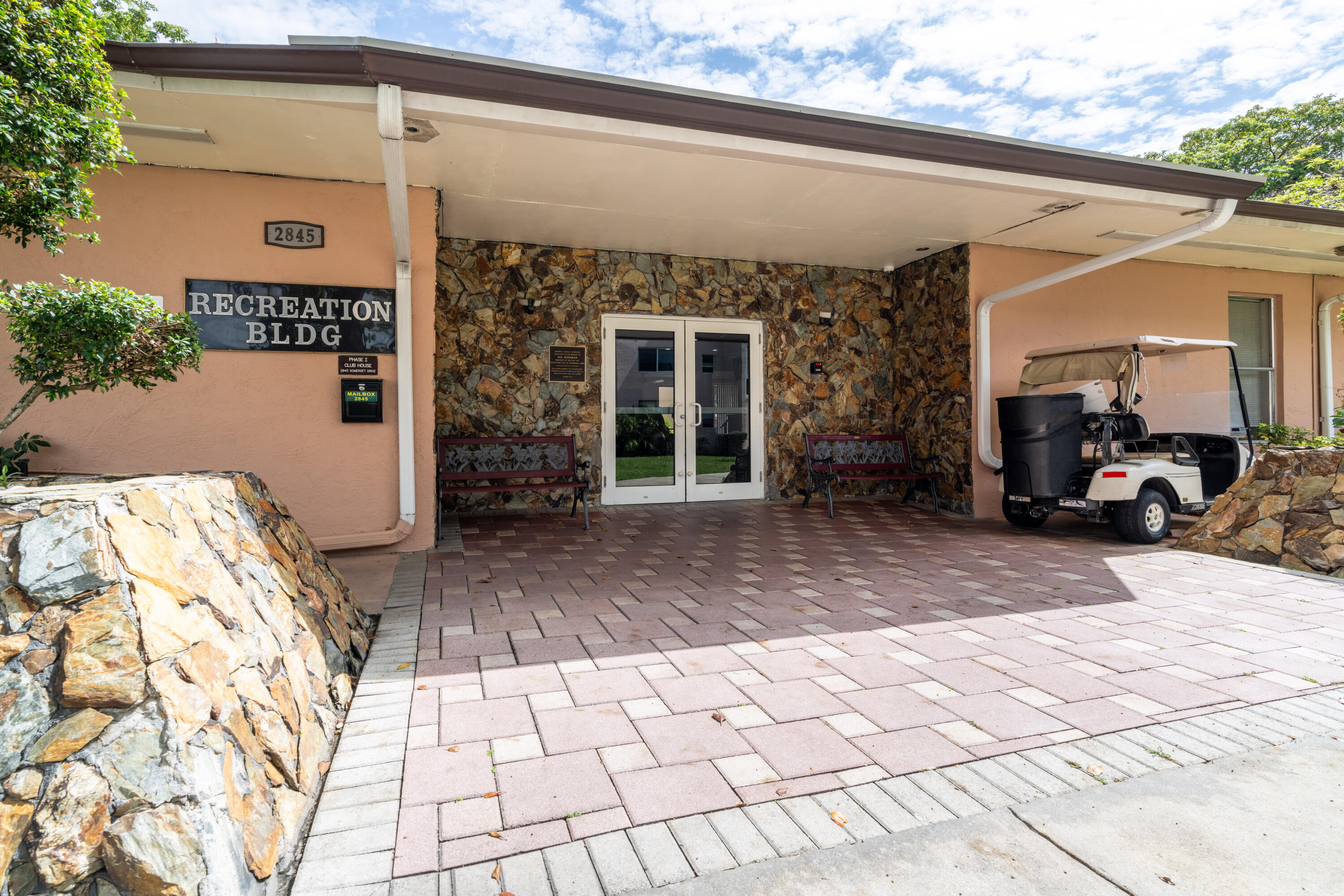 SOMERSET NO SEVEN CONDO - Residential