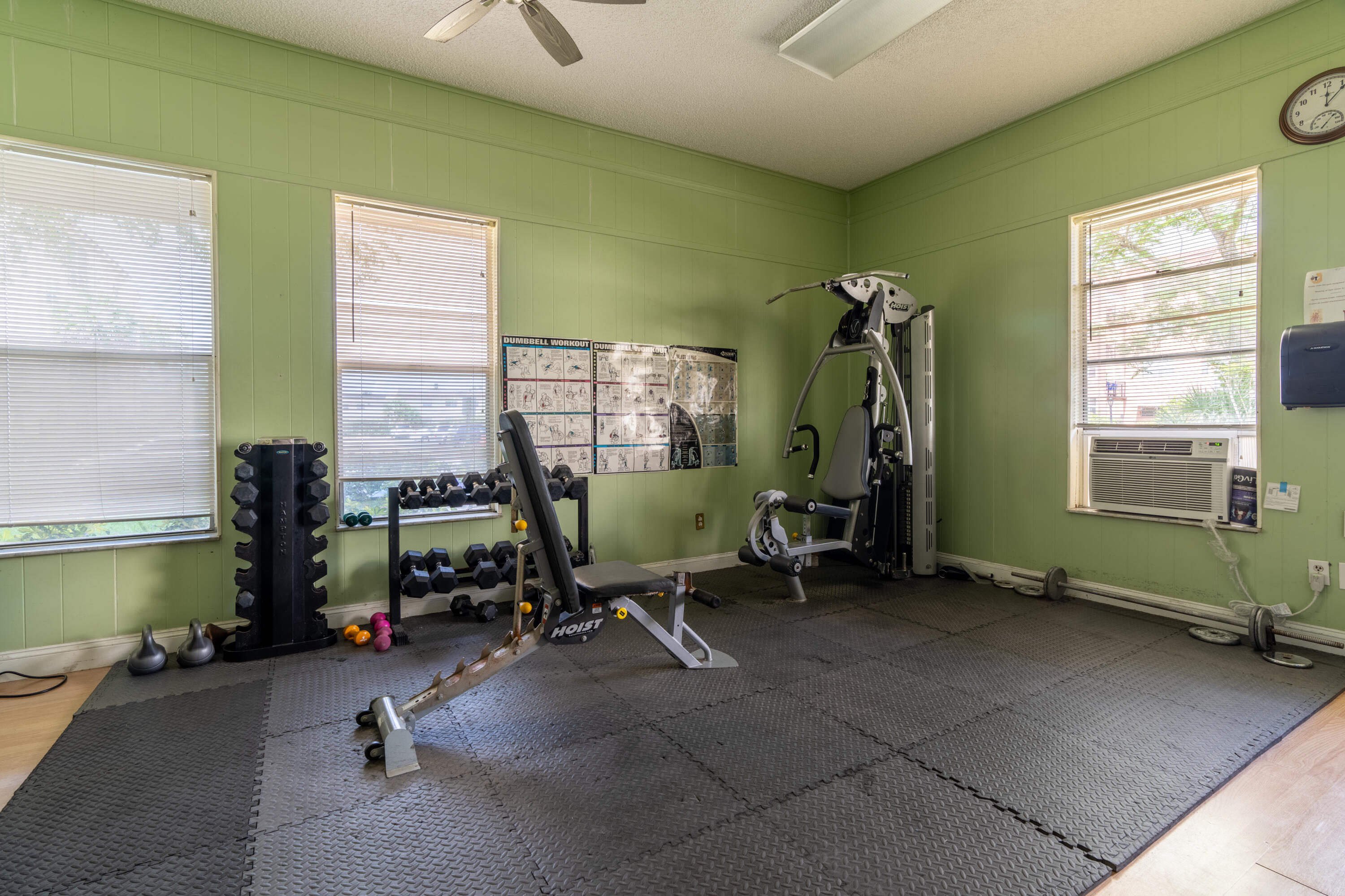 SOMERSET NO SEVEN CONDO - Residential