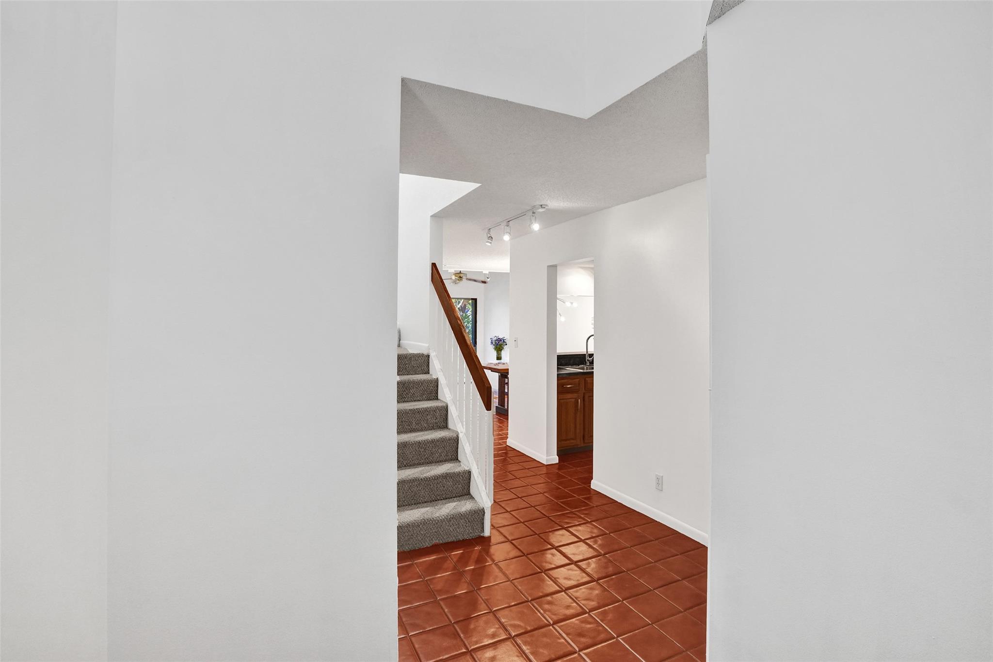 Middle River Town Homes - Residential