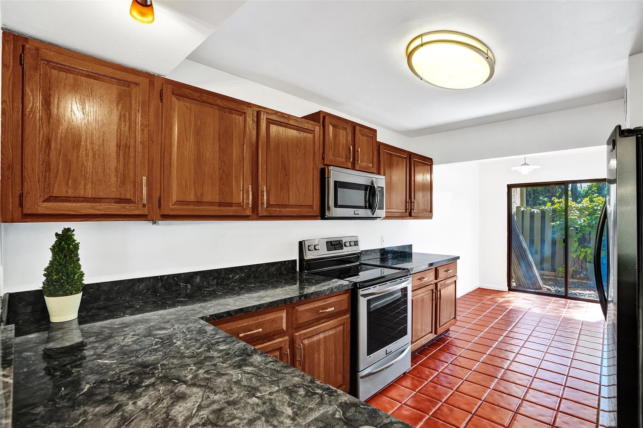 Middle River Town Homes - Residential