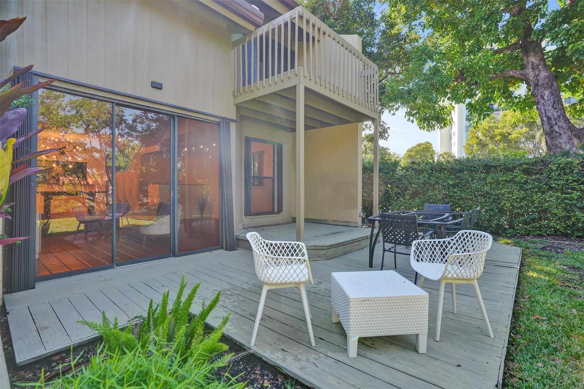 Middle River Town Homes - Residential