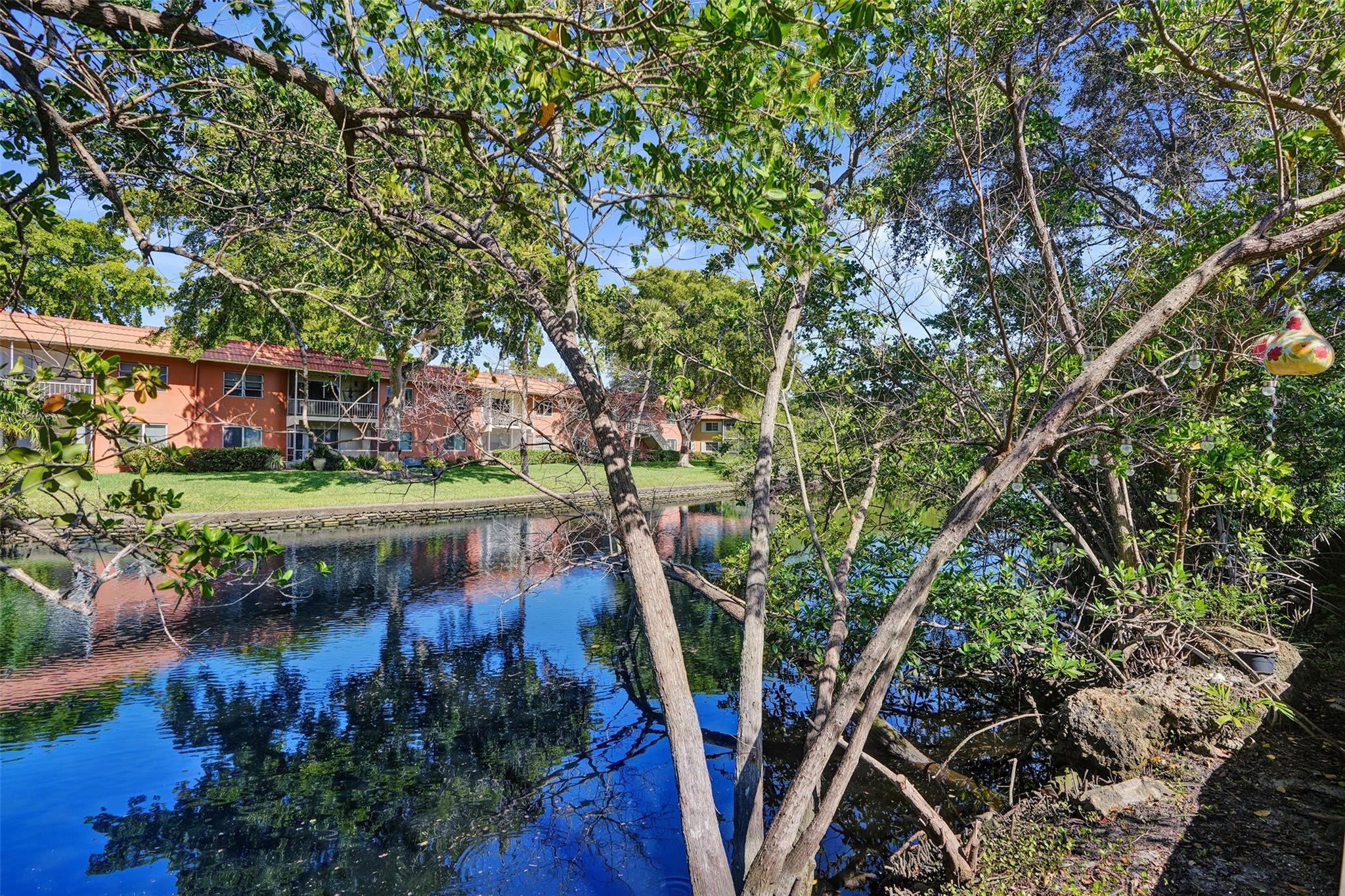 Middle River Town Homes - Residential