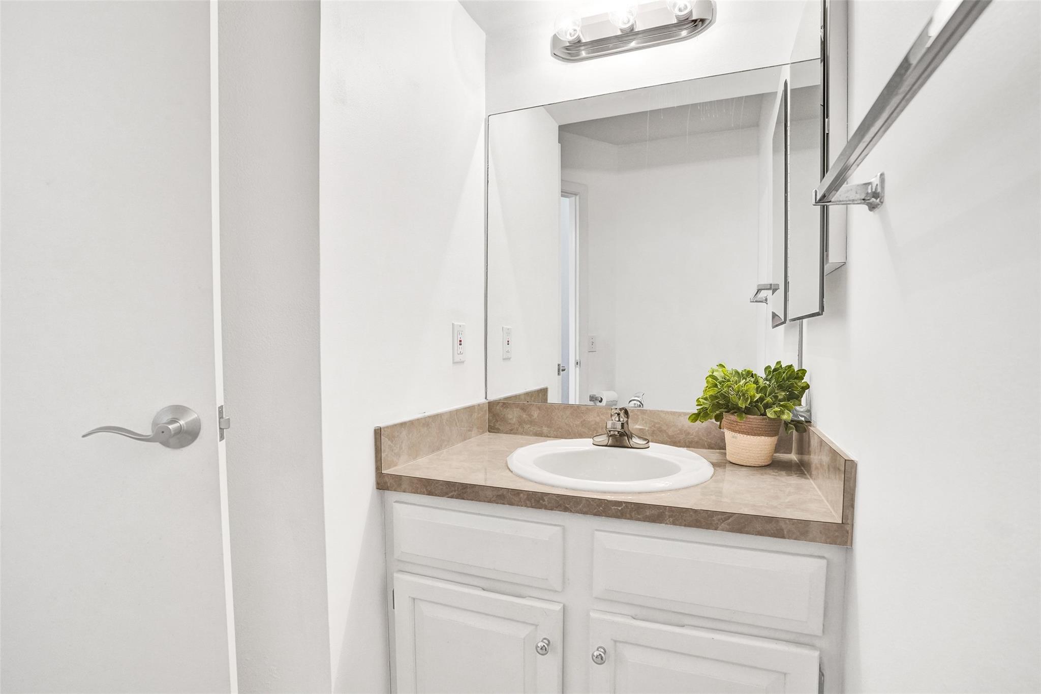 Middle River Town Homes - Residential