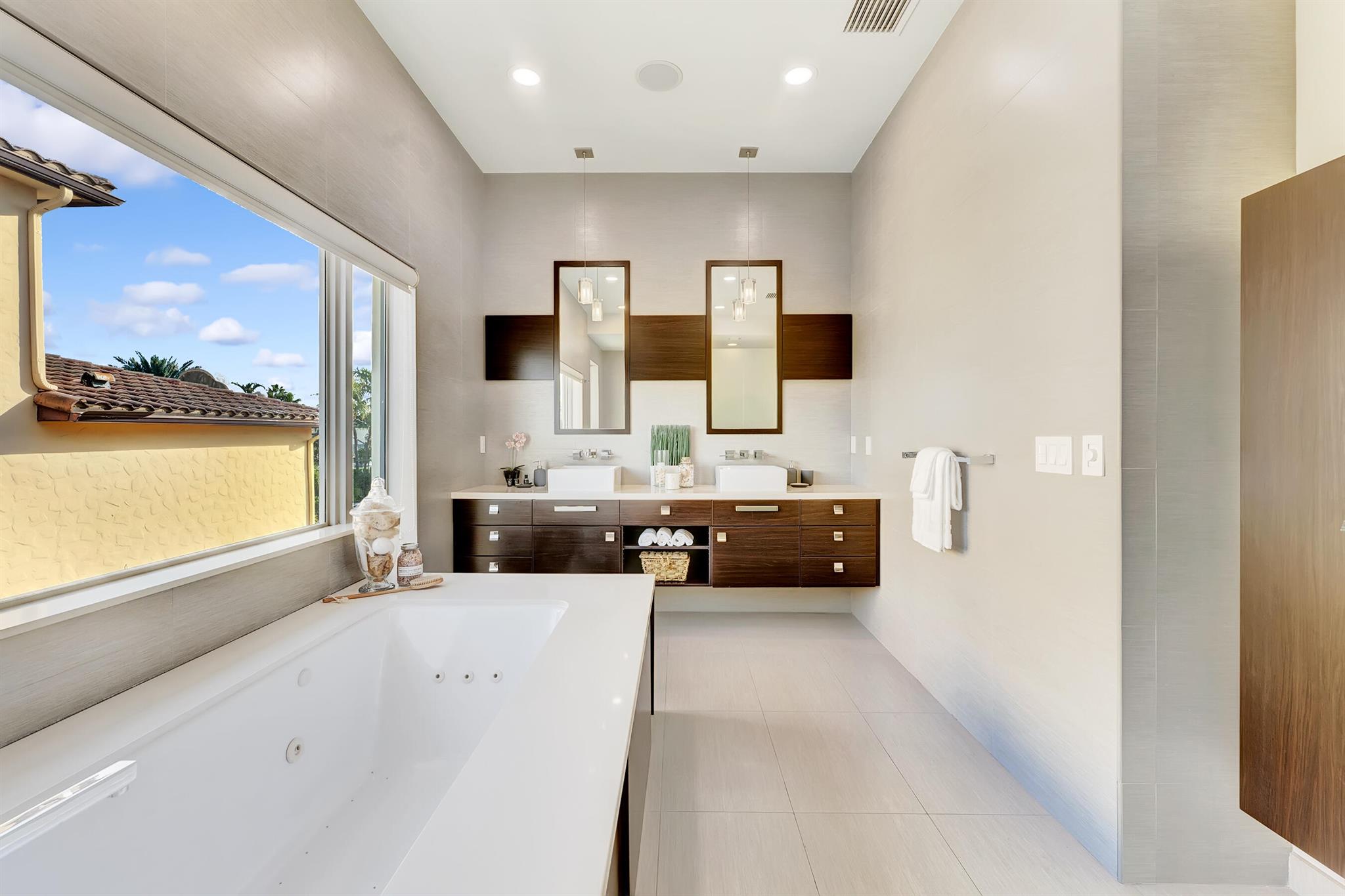 DELRAY BCH SHORES - Residential