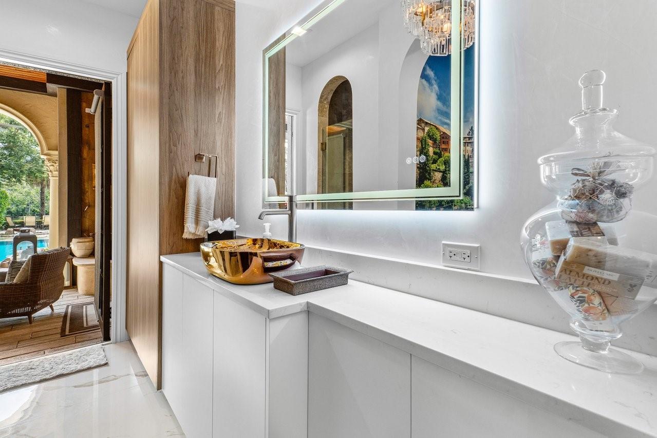 Foxe Chase - Residential