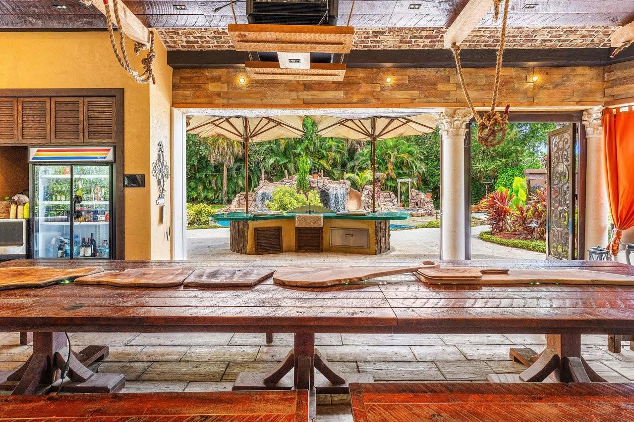 Foxe Chase - Residential