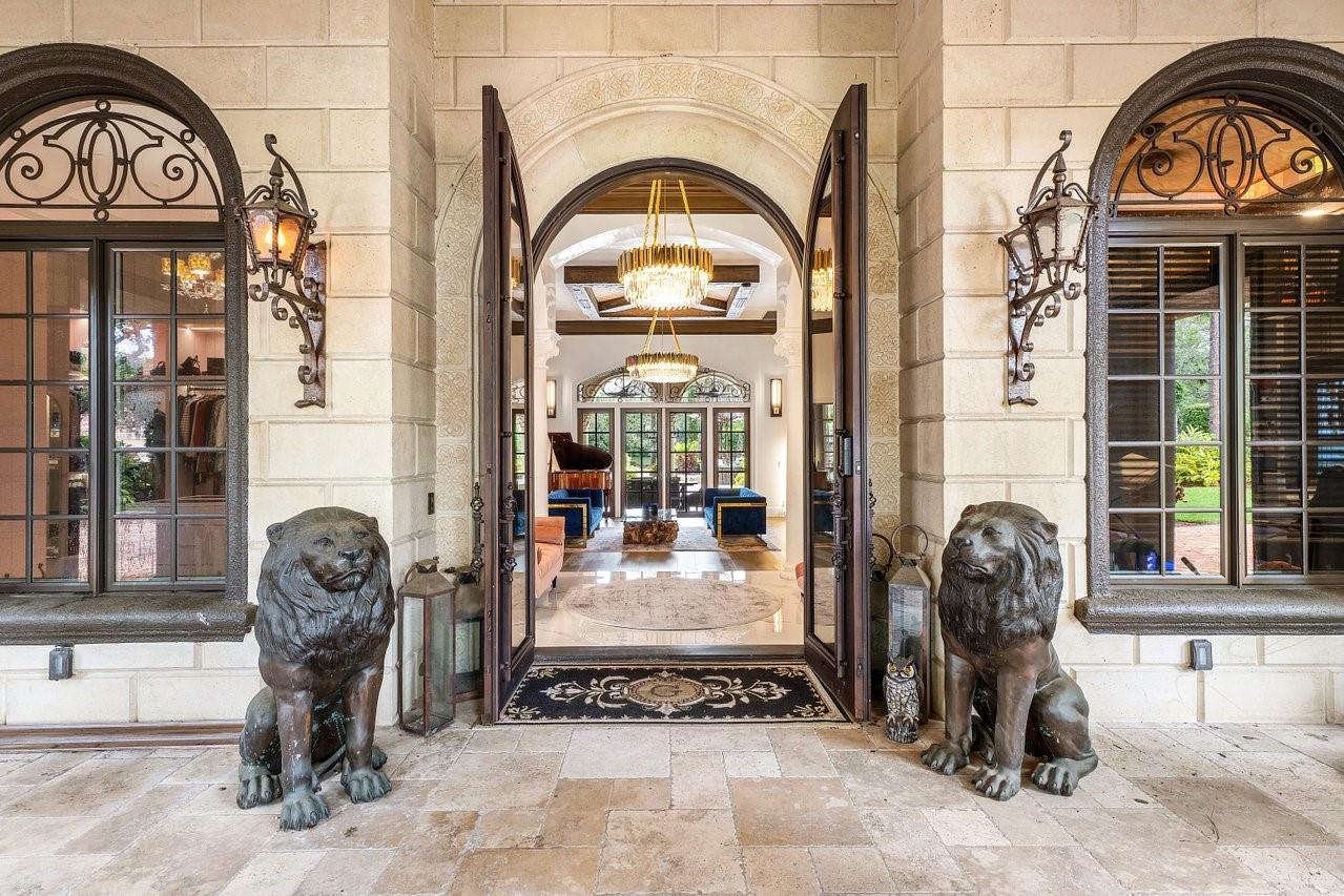 Foxe Chase - Residential