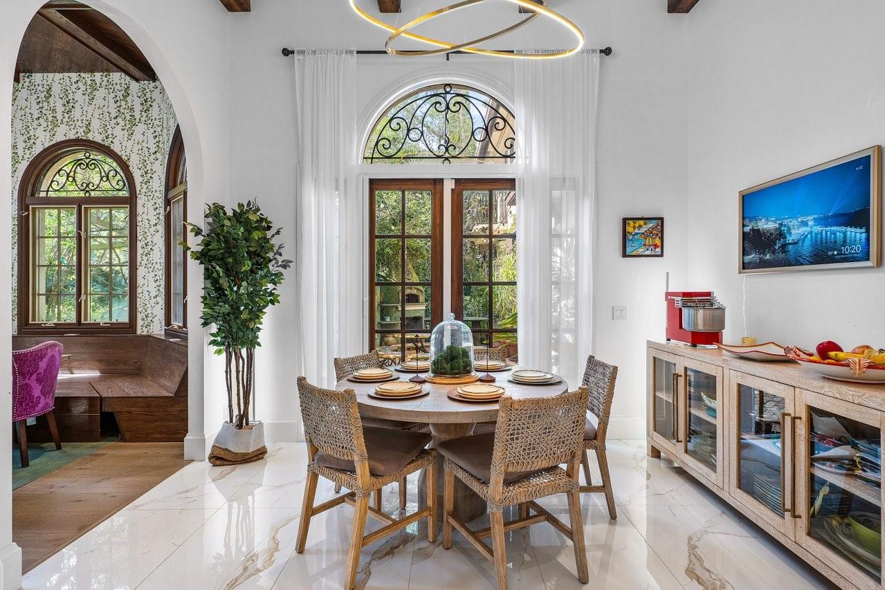 Foxe Chase - Residential