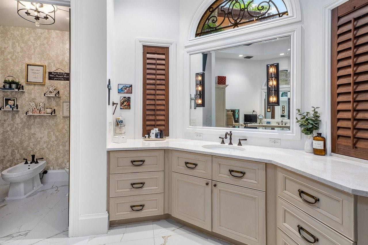 Foxe Chase - Residential