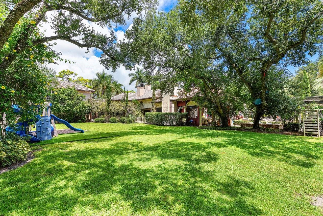 Foxe Chase - Residential