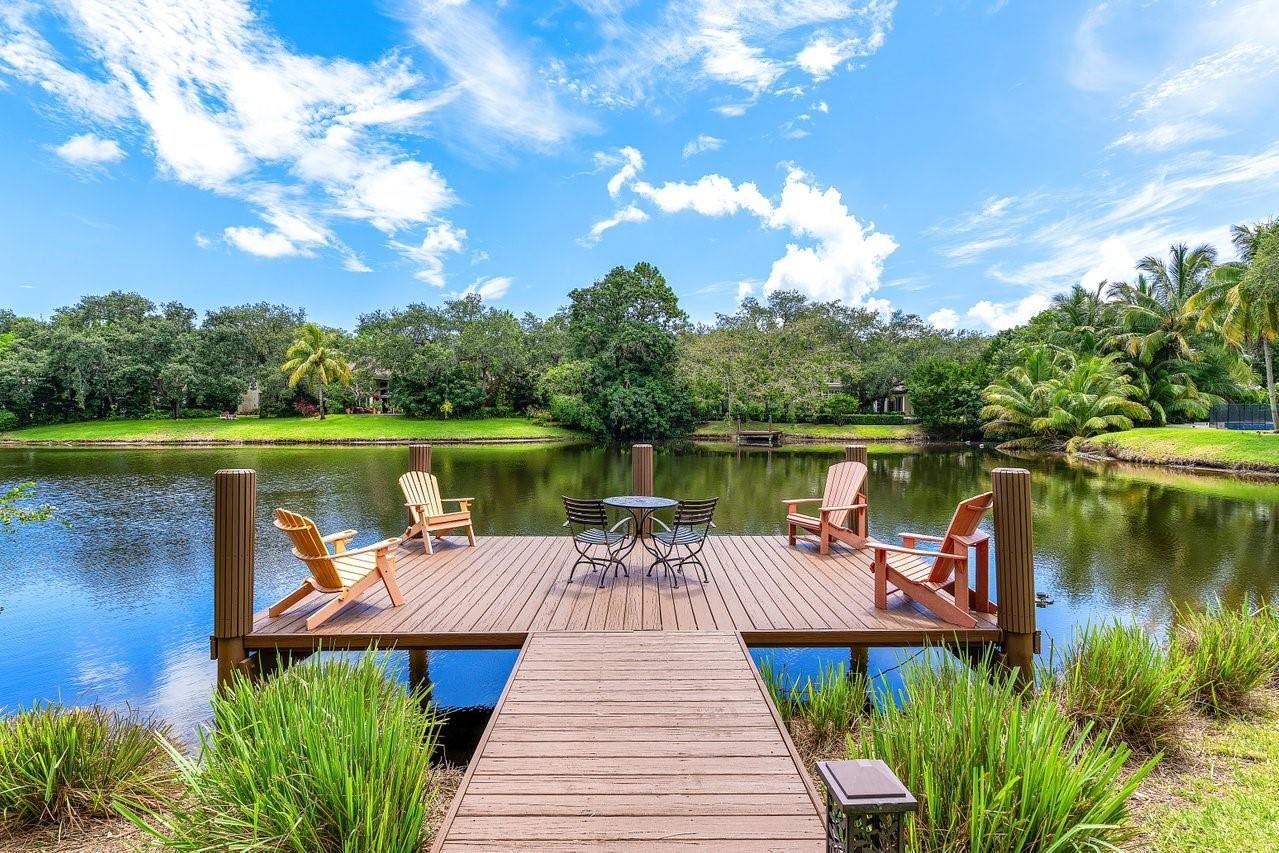 Foxe Chase - Residential