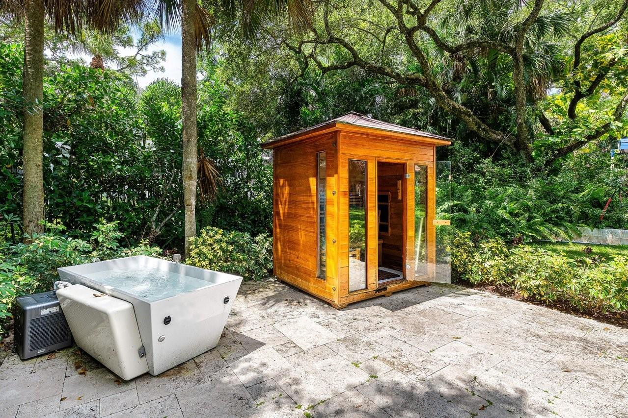 Foxe Chase - Residential