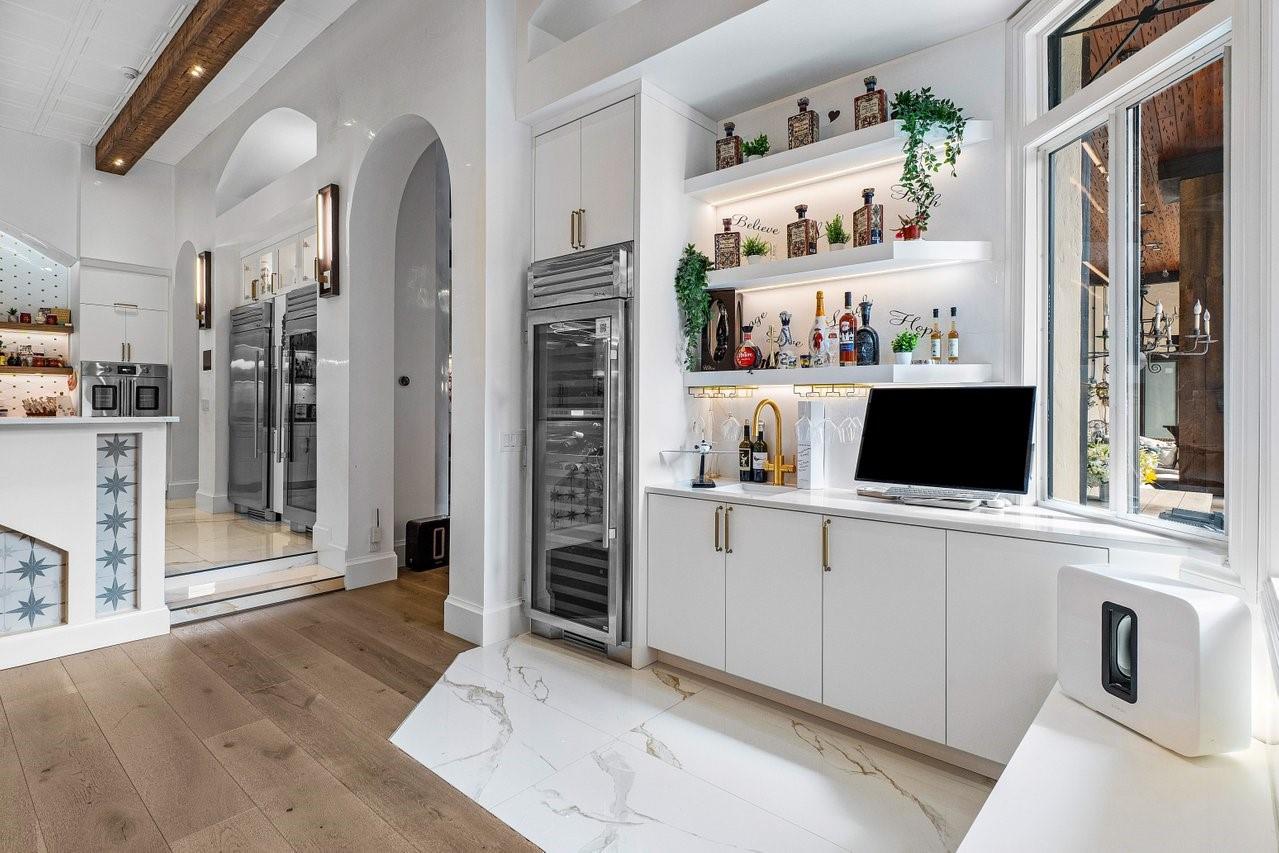 Foxe Chase - Residential