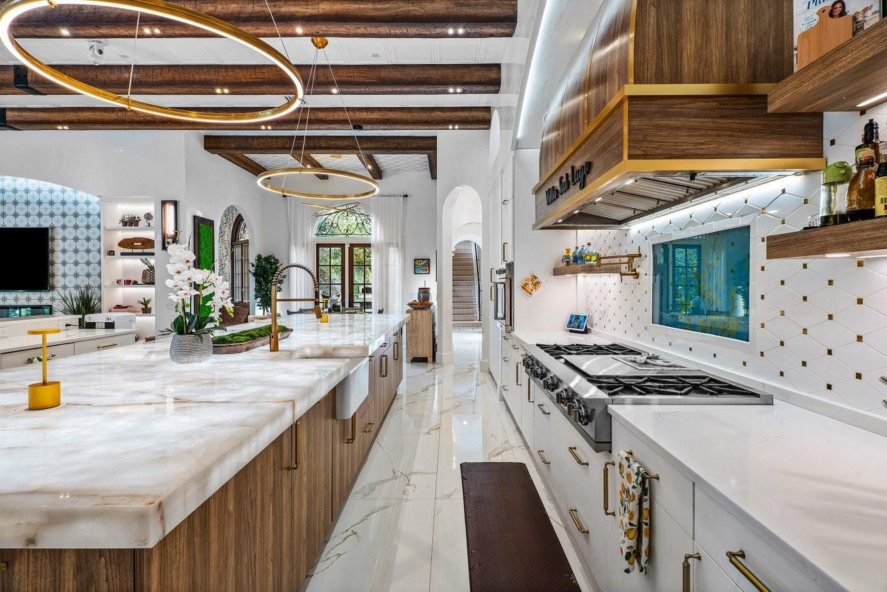 Foxe Chase - Residential