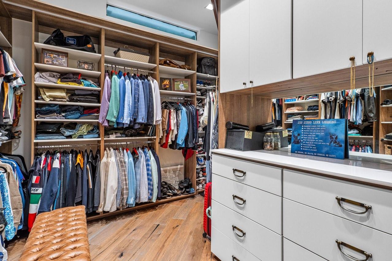 Foxe Chase - Residential