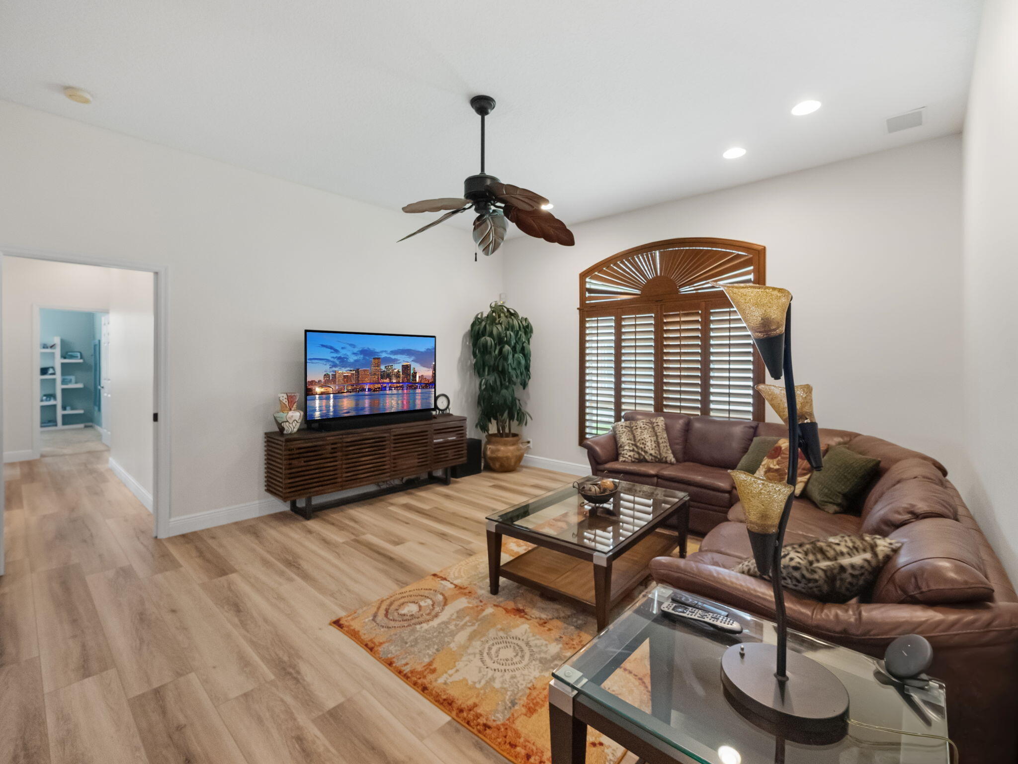 CORAL CREEK REPLAT NO 3 - Residential