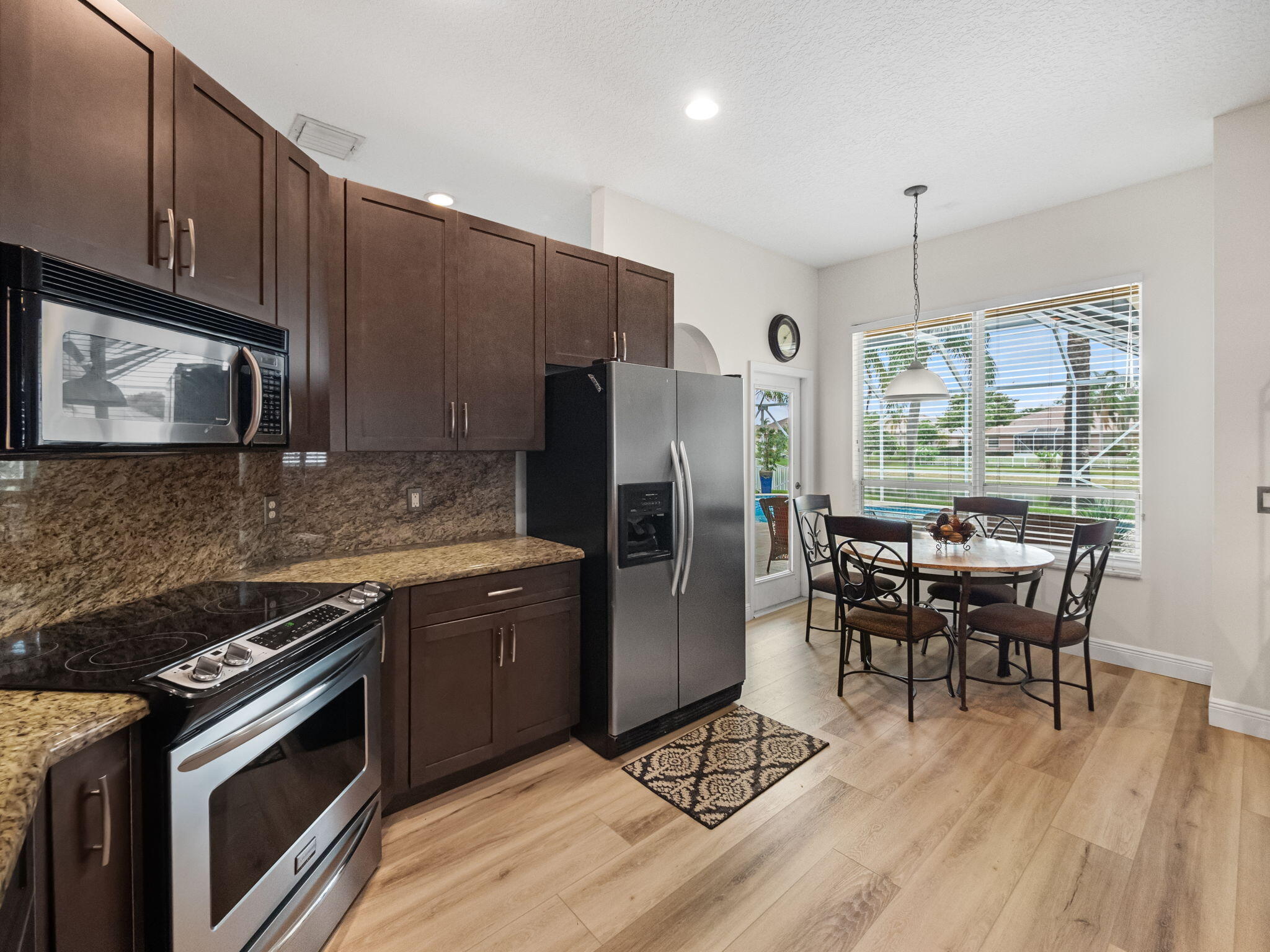 CORAL CREEK REPLAT NO 3 - Residential