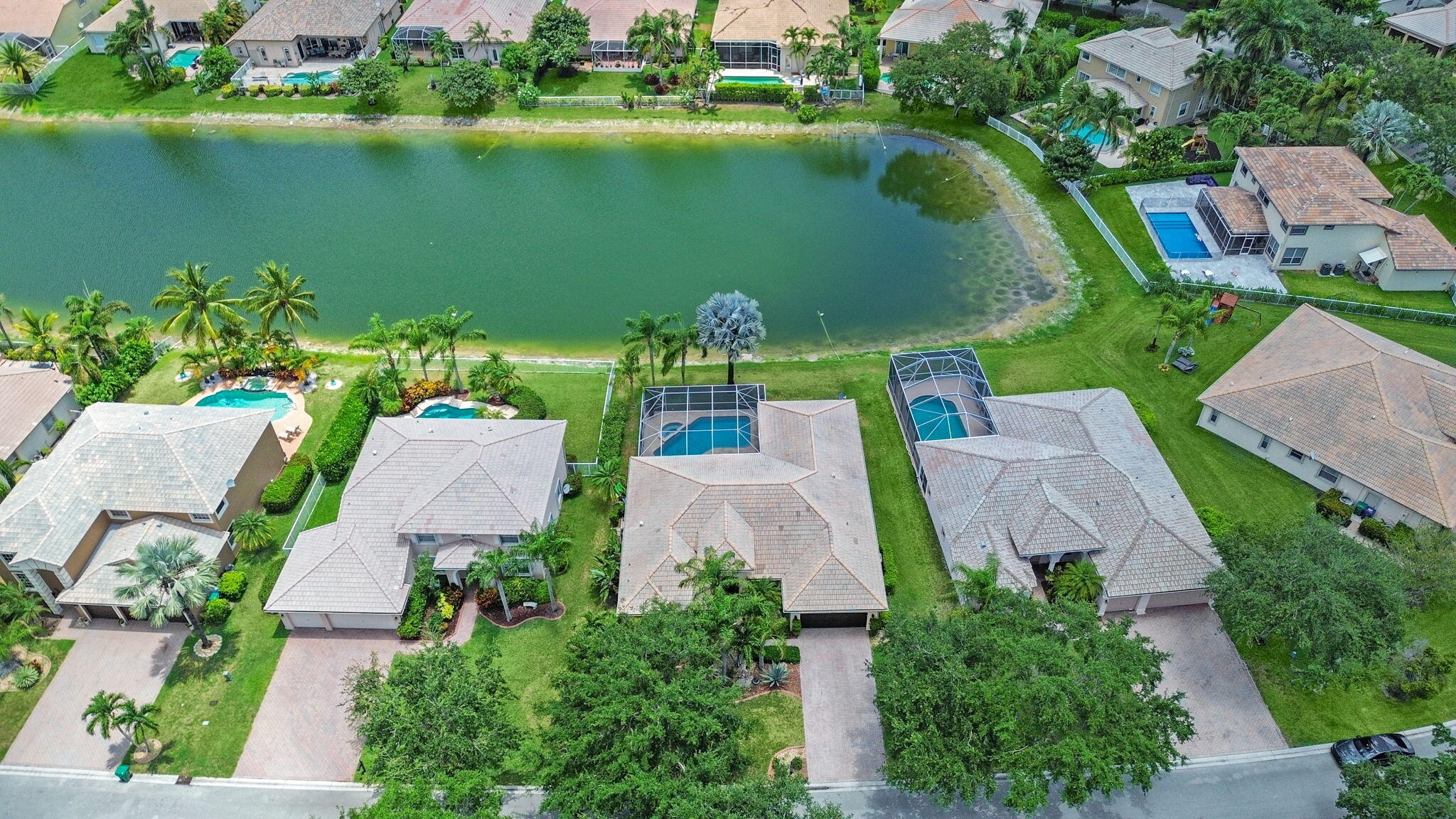 CORAL CREEK REPLAT NO 3 - Residential